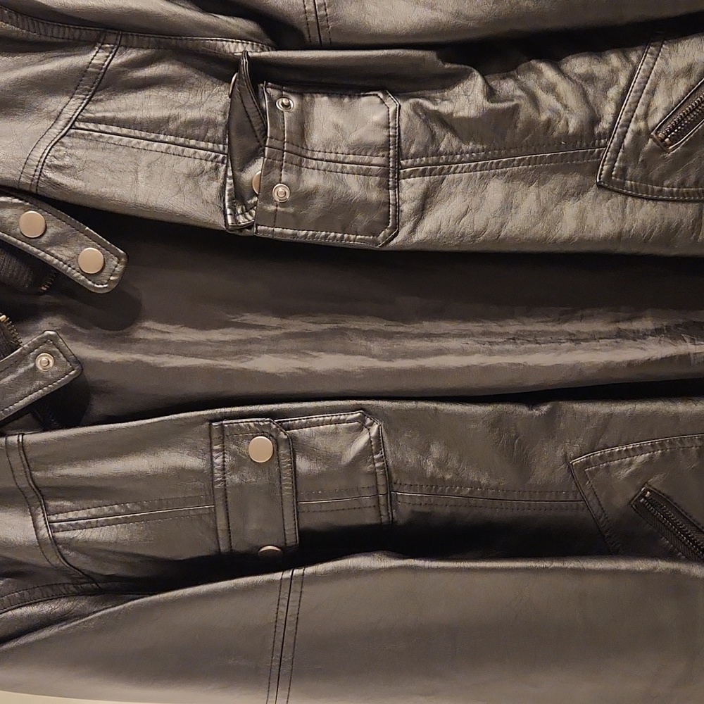 Jacket - Picture 3 of 5